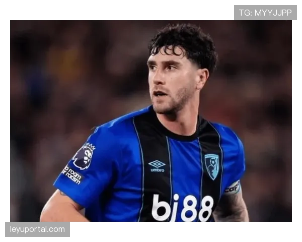 切尔西、热刺、曼联三队竞争伯恩茅斯中卫塞内西